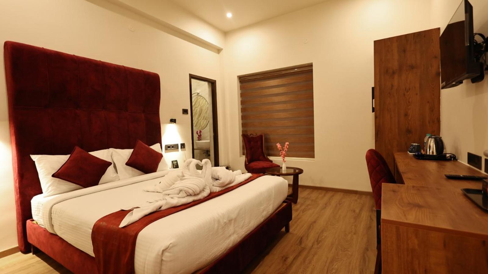 Hotel Elpaso Salem Dış mekan fotoğraf